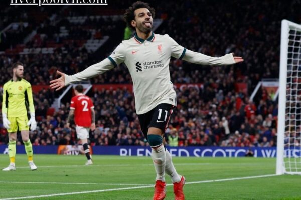 áo liverpool trắng