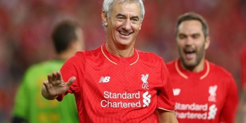 Cập nhật các huyền thoại Liverpool ở nhiều vị trí khác nhau