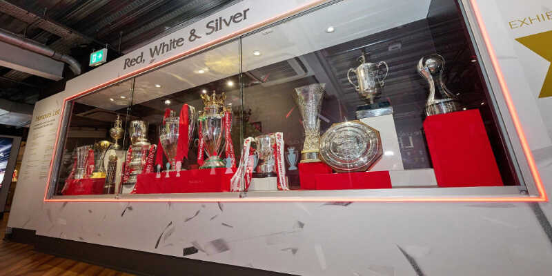 Trải nghiệm không gian lịch sử tại Anfield